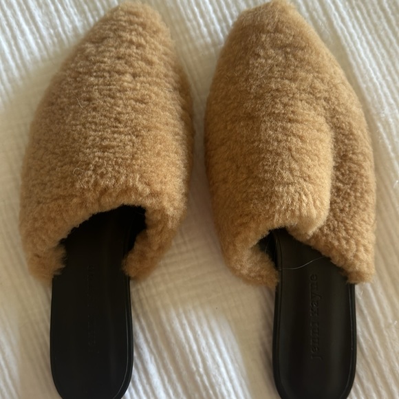 JENNI KAYNE Shearling Mule in Natural Size 39- or US size 9. - Picture 2 of 6